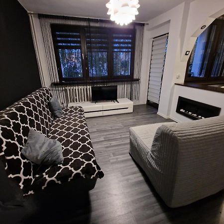 Apartamento Apatrament Jagielonska Legnica Exterior foto