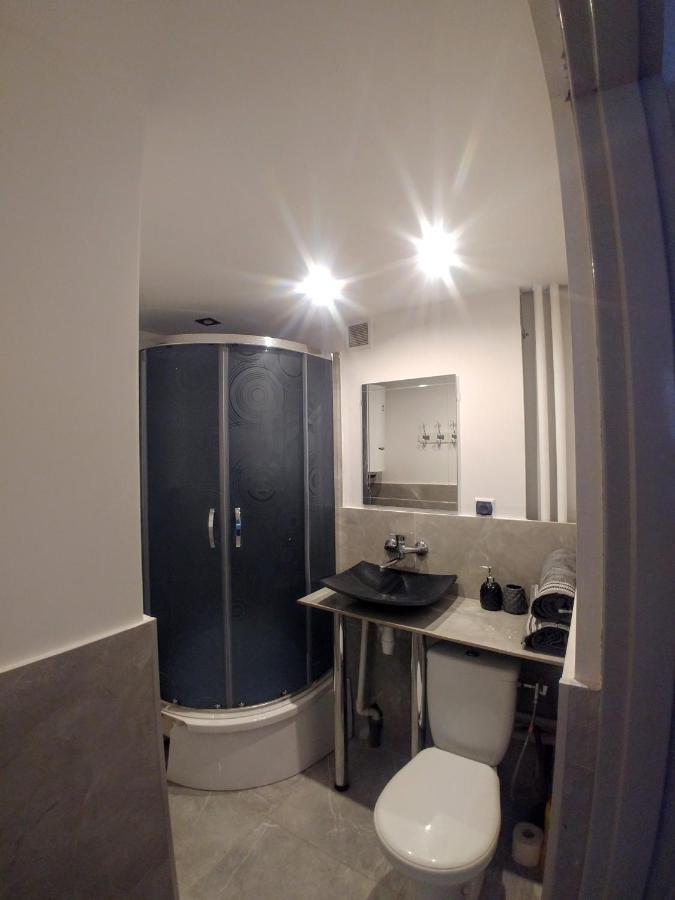 Apartamento Apatrament Jagielonska Legnica Exterior foto